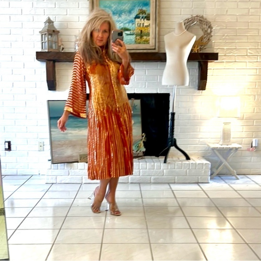 Vintage Albert Nipon, Stunning Metallic Copper Gold Pleated Dress EUC – Size 8 - Picture 3 of 15